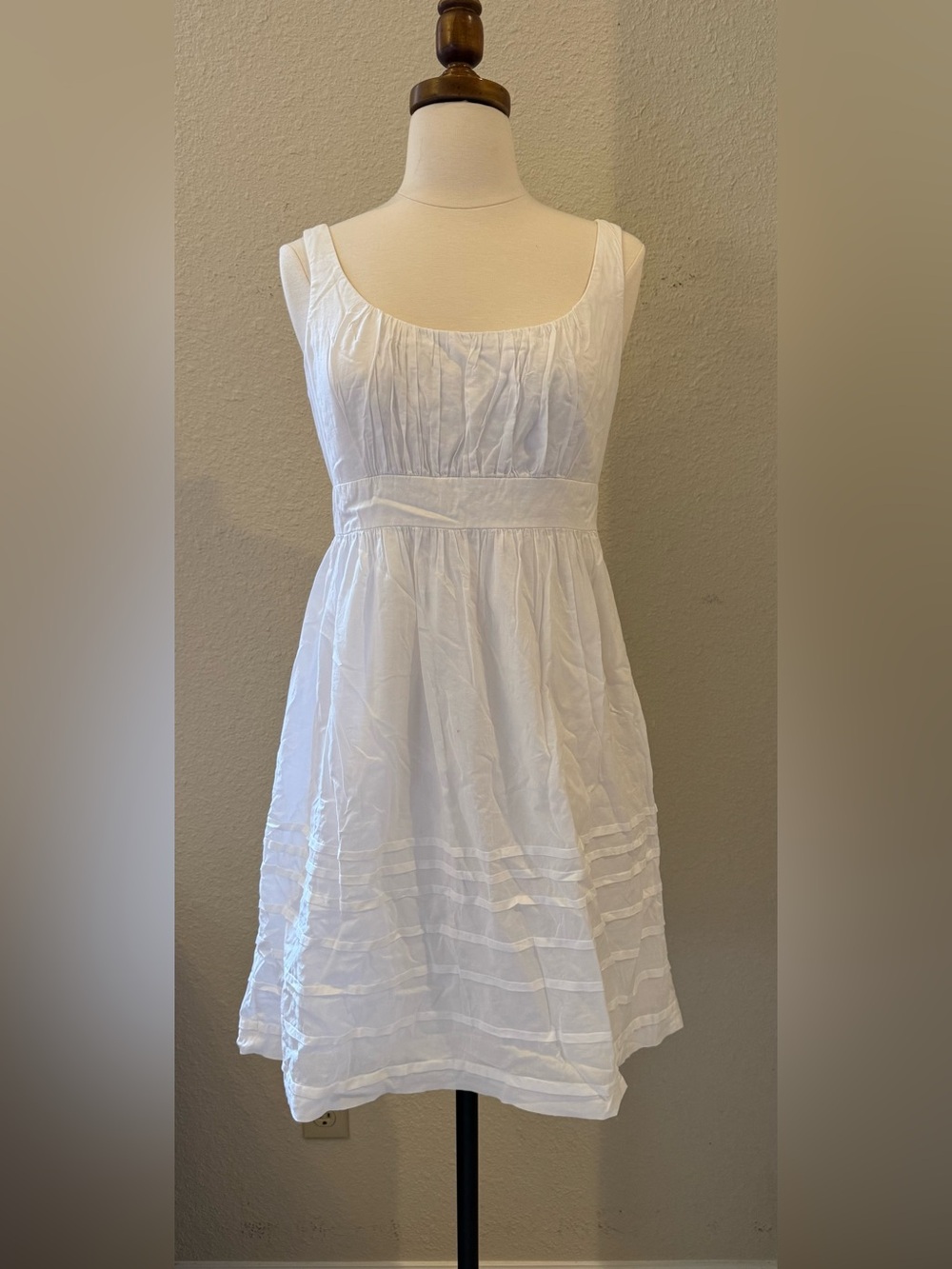 Lands’ End Canvas 1963 Size 4 White Cotton Summer Dress